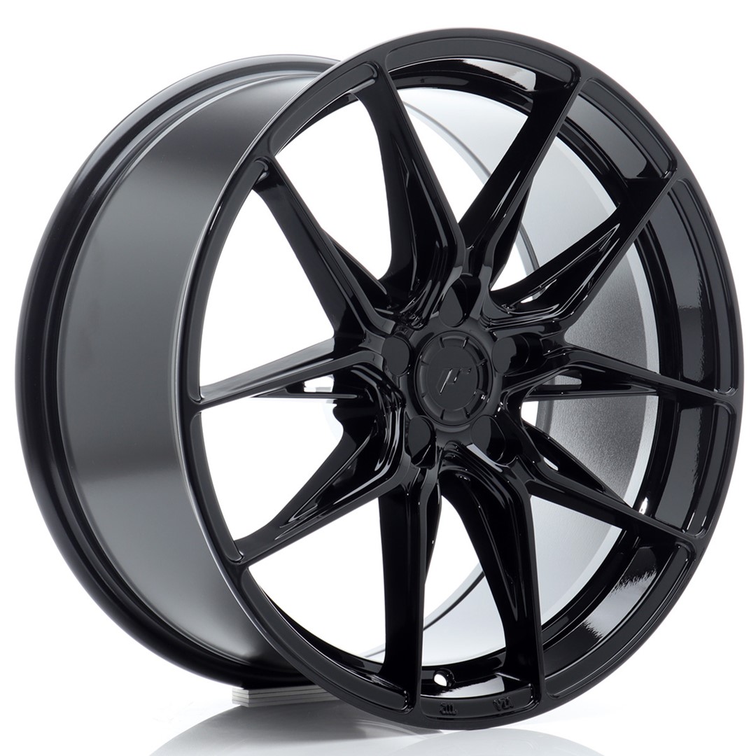 Колесный диск JR Wheels JR44 18x8 ET20-42 5H BLANK Gloss Black JR441880F15X2072GB